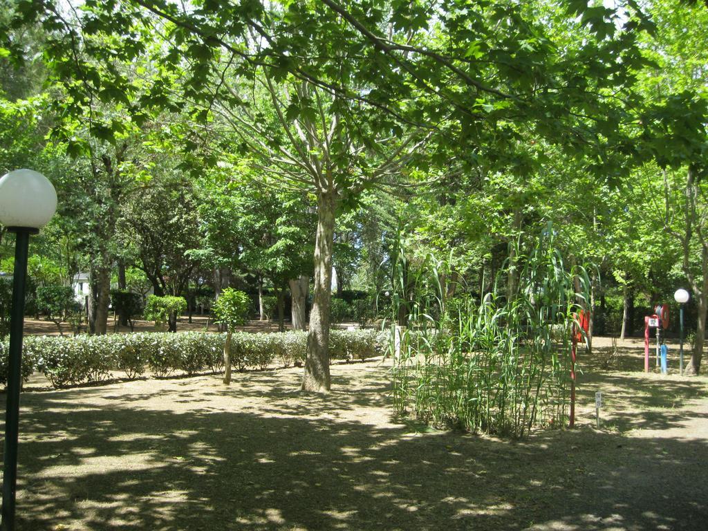 Camping Le Rebau Montblanc Luaran gambar
